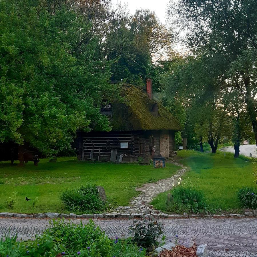 Siedlisko Lubicz Stara Chata Kazimierz Dolny Buitenkant foto