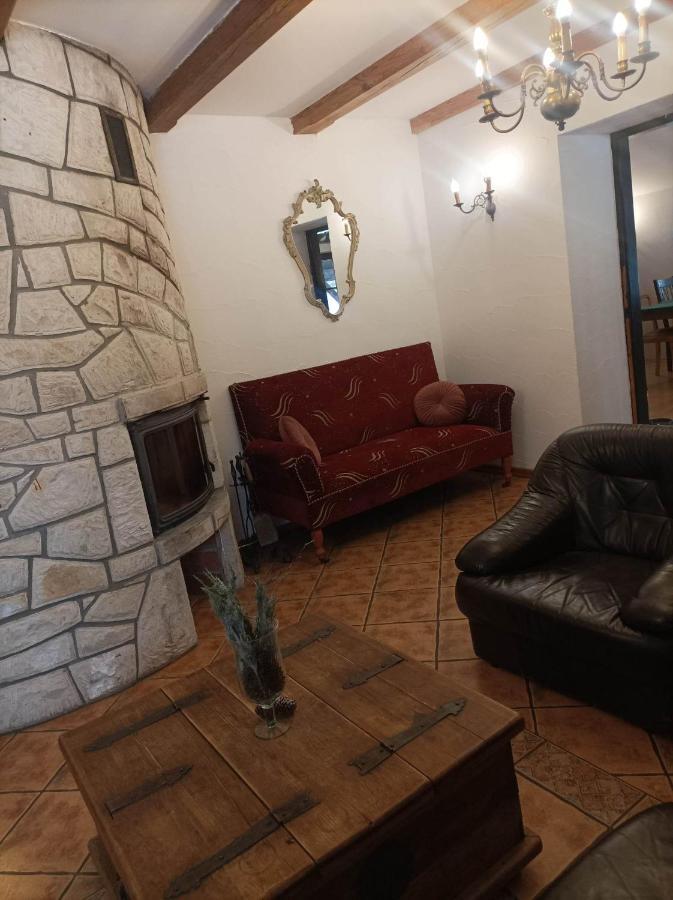 Siedlisko Lubicz Stara Chata Kazimierz Dolny Buitenkant foto